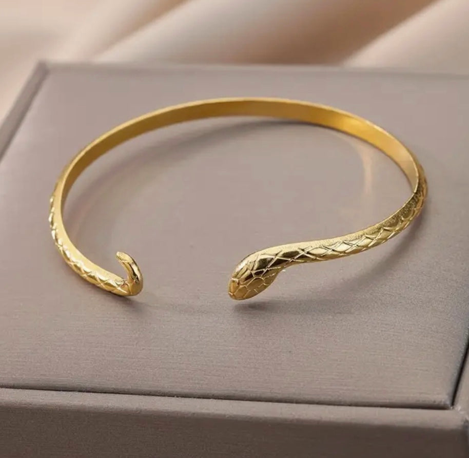 Slim Serpent Gold-Plated Bangle