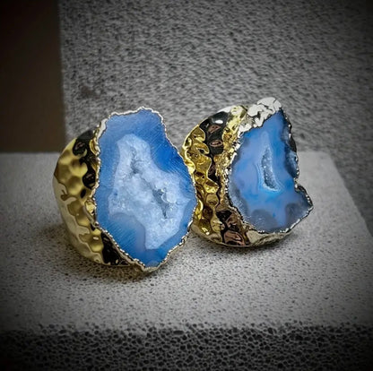 Gilded Aura Quartz Ring