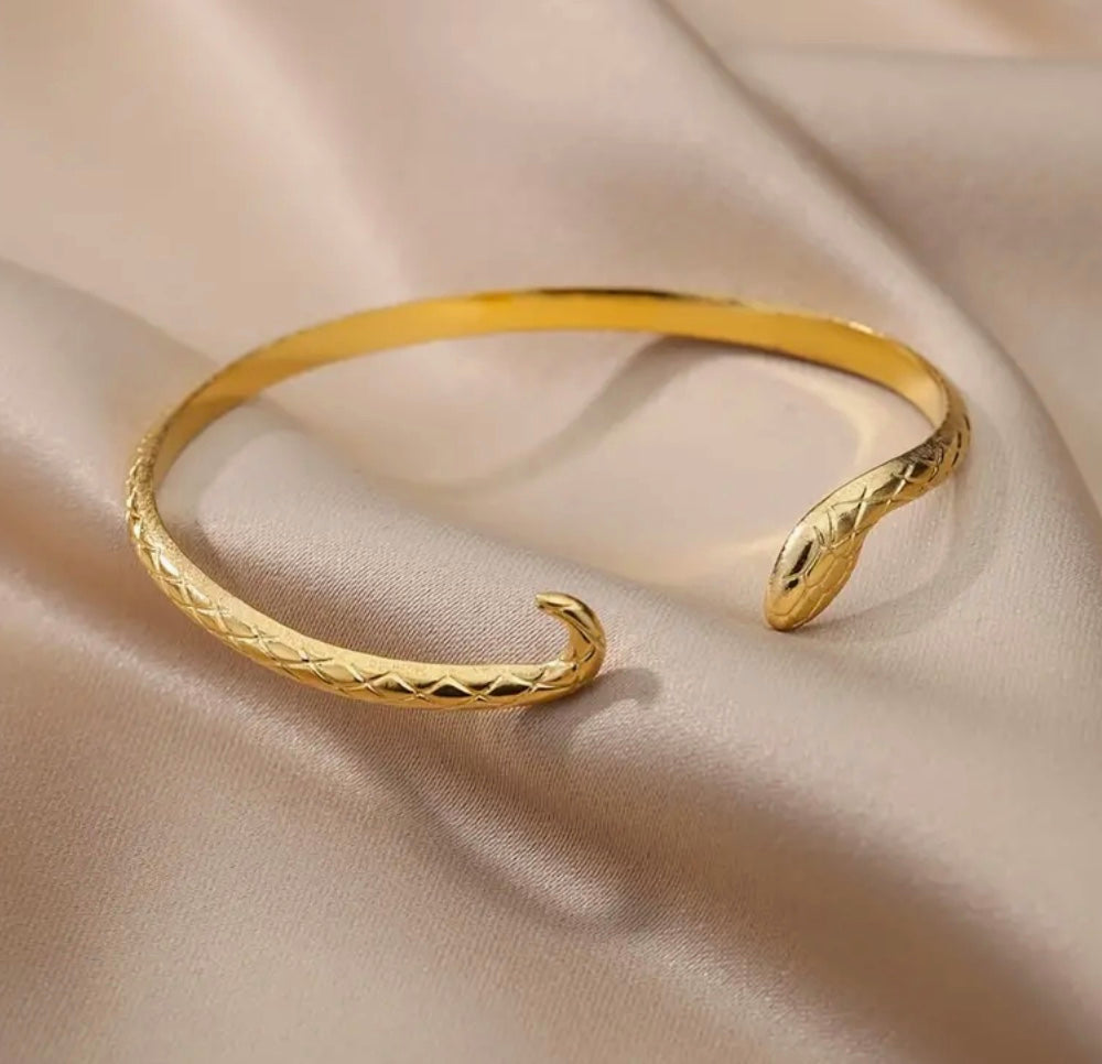 Slim Serpent Gold-Plated Bangle