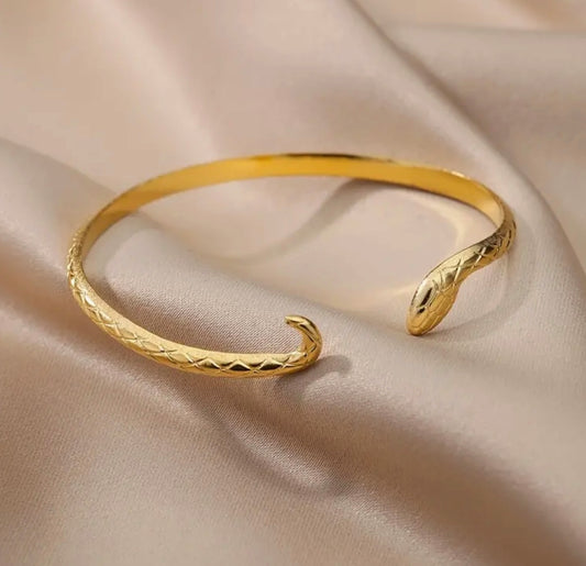 Slim Serpent Gold-Plated Bangle